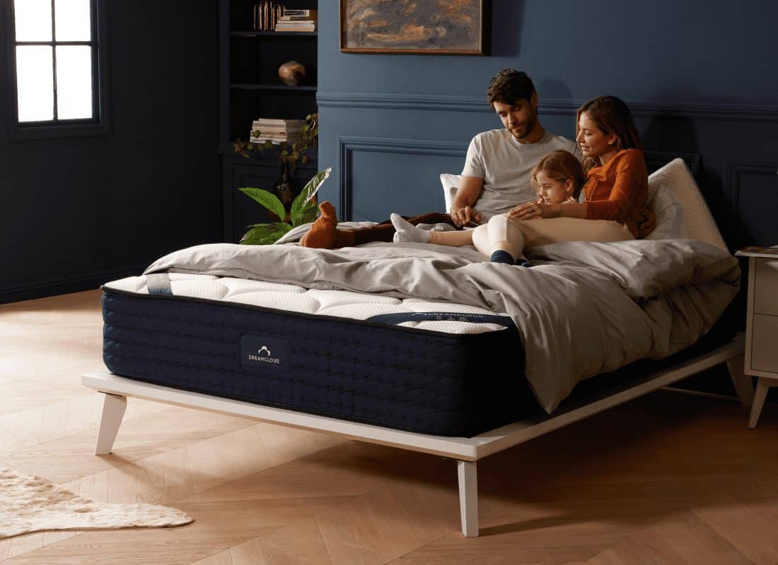 Awards 31 DreamCloud Mattress